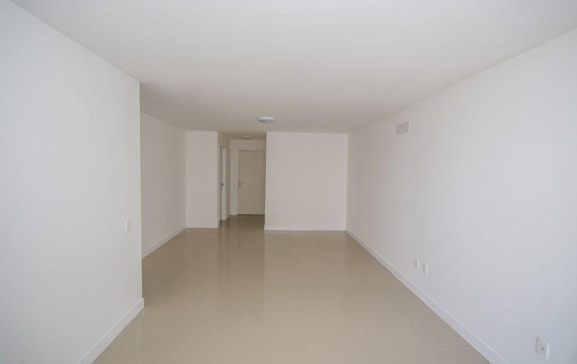 Apartamento à venda com 2 quartos, 85m² - Foto 7