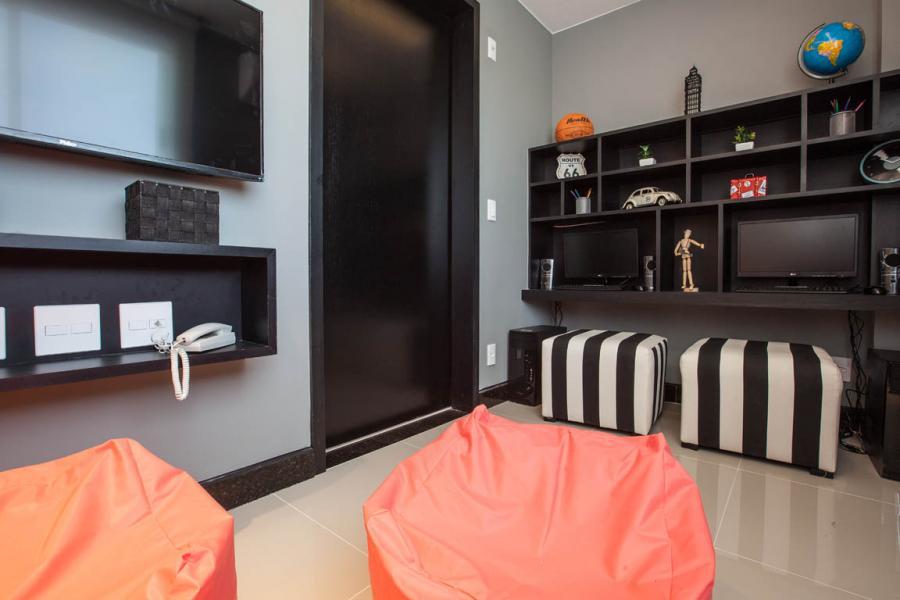 Apartamento à venda com 2 quartos, 61m² - Foto 3