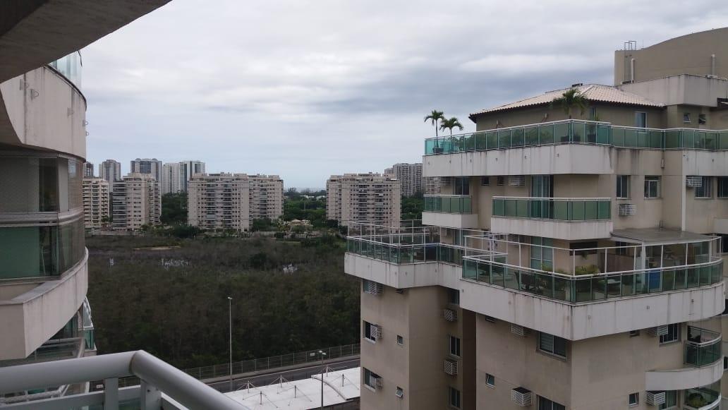 Apartamento à venda com 2 quartos, 65m² - Foto 31