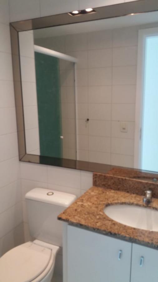 Apartamento à venda com 2 quartos, 67m² - Foto 4