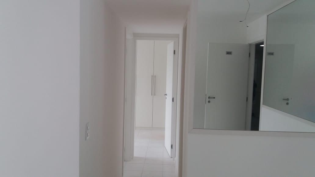 Apartamento à venda com 2 quartos, 67m² - Foto 6