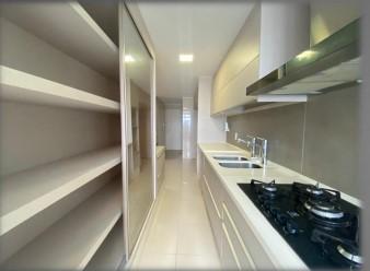 Apartamento à venda com 4 quartos, 161m² - Foto 11