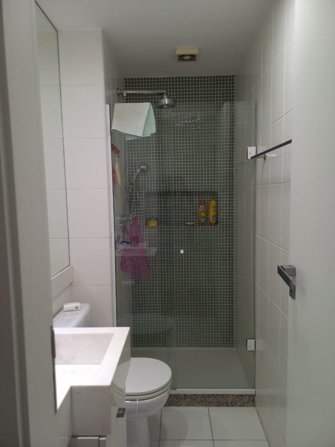 Apartamento à venda com 3 quartos, 160m² - Foto 3