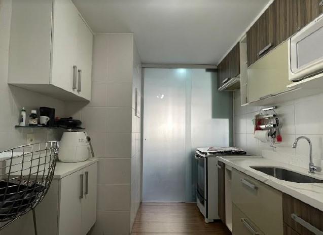 Apartamento à venda com 3 quartos, 90m² - Foto 2