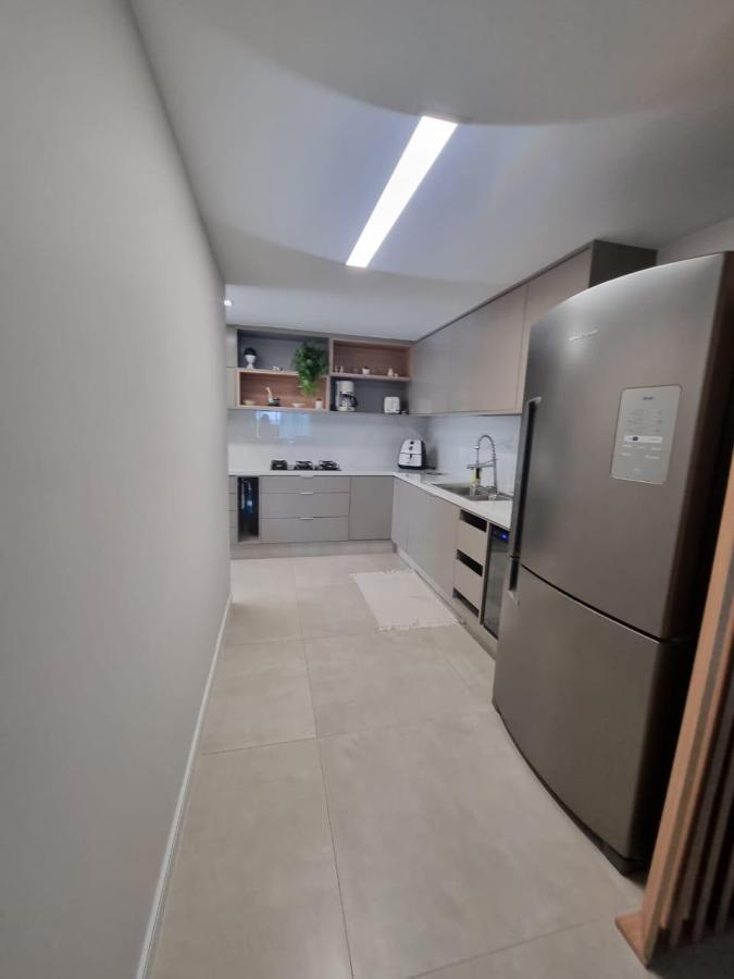 Apartamento à venda com 4 quartos, 150m² - Foto 4