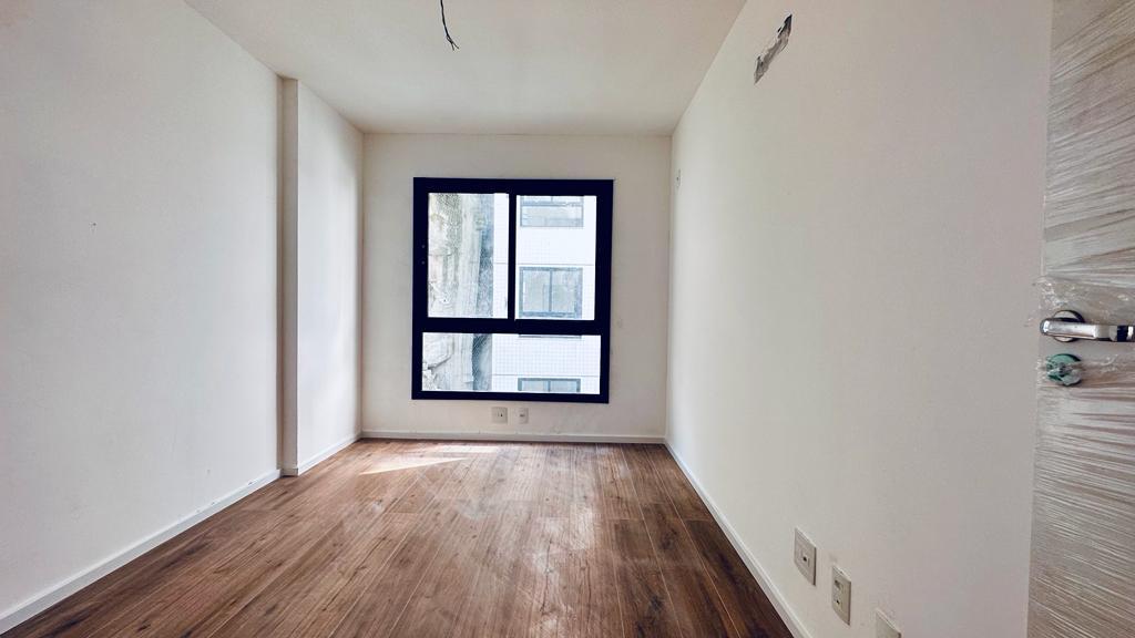 Apartamento à venda com 3 quartos, 136m² - Foto 26