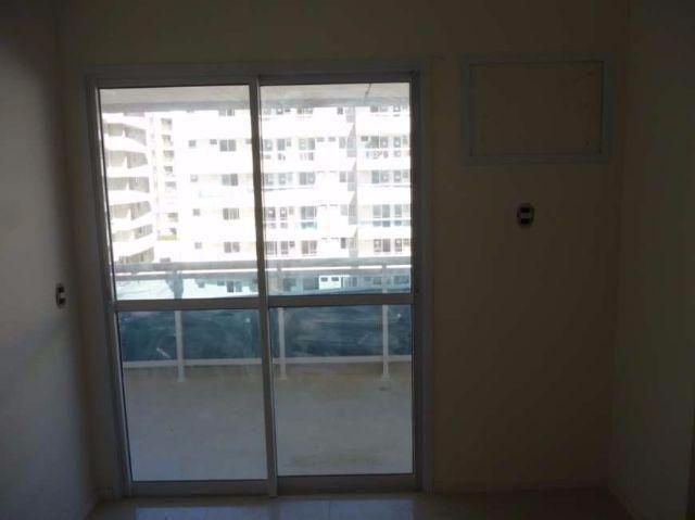 Apartamento à venda com 2 quartos, 68m² - Foto 29