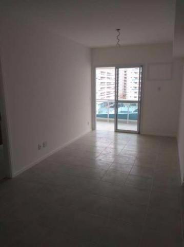 Apartamento à venda com 2 quartos, 68m² - Foto 36