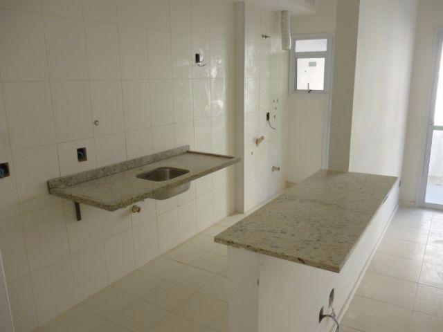 Apartamento à venda com 2 quartos, 68m² - Foto 40