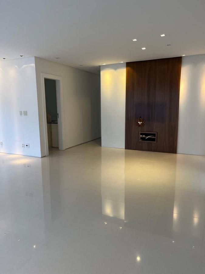 Casa de Condomínio à venda com 4 quartos, 290m² - Foto 32