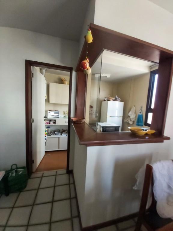 Apartamento à venda com 2 quartos, 79m² - Foto 18