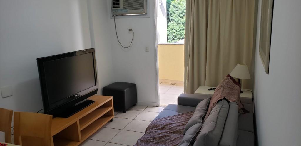 Apartamento à venda com 1 quarto, 45m² - Foto 3