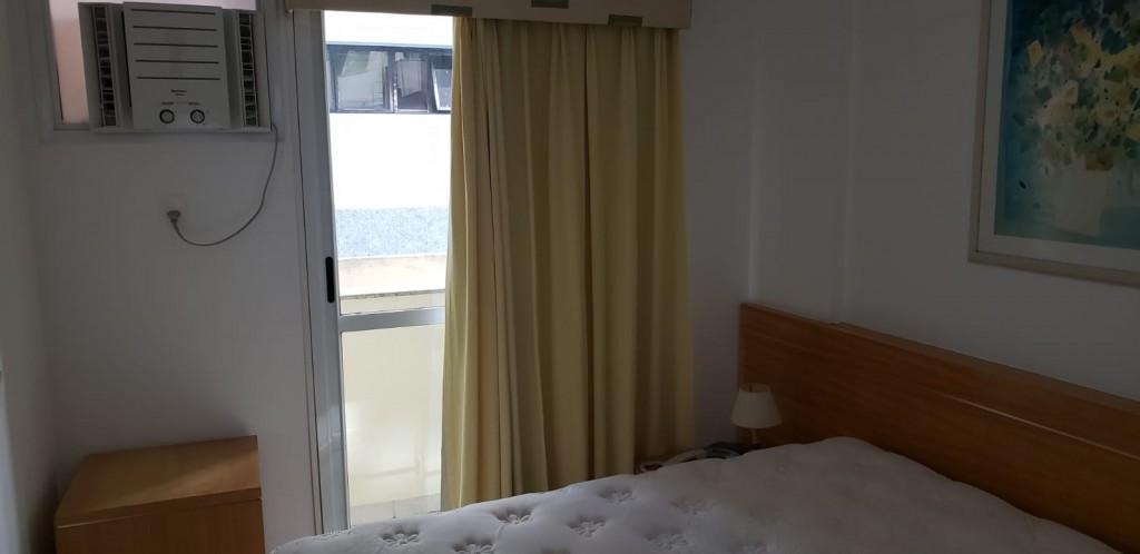 Apartamento à venda com 1 quarto, 45m² - Foto 9