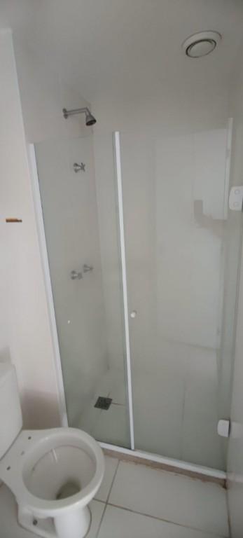 Apartamento à venda com 2 quartos, 70m² - Foto 17