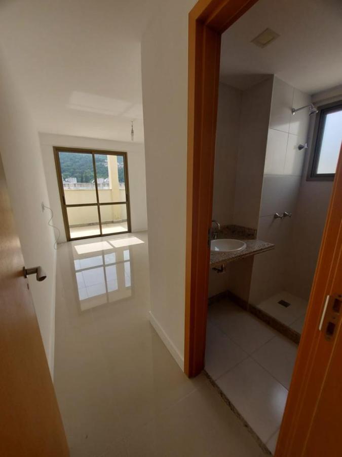 Apartamento à venda com 3 quartos, 163m² - Foto 4