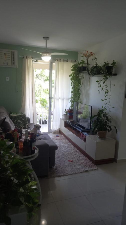 Apartamento à venda com 3 quartos, 65m² - Foto 2