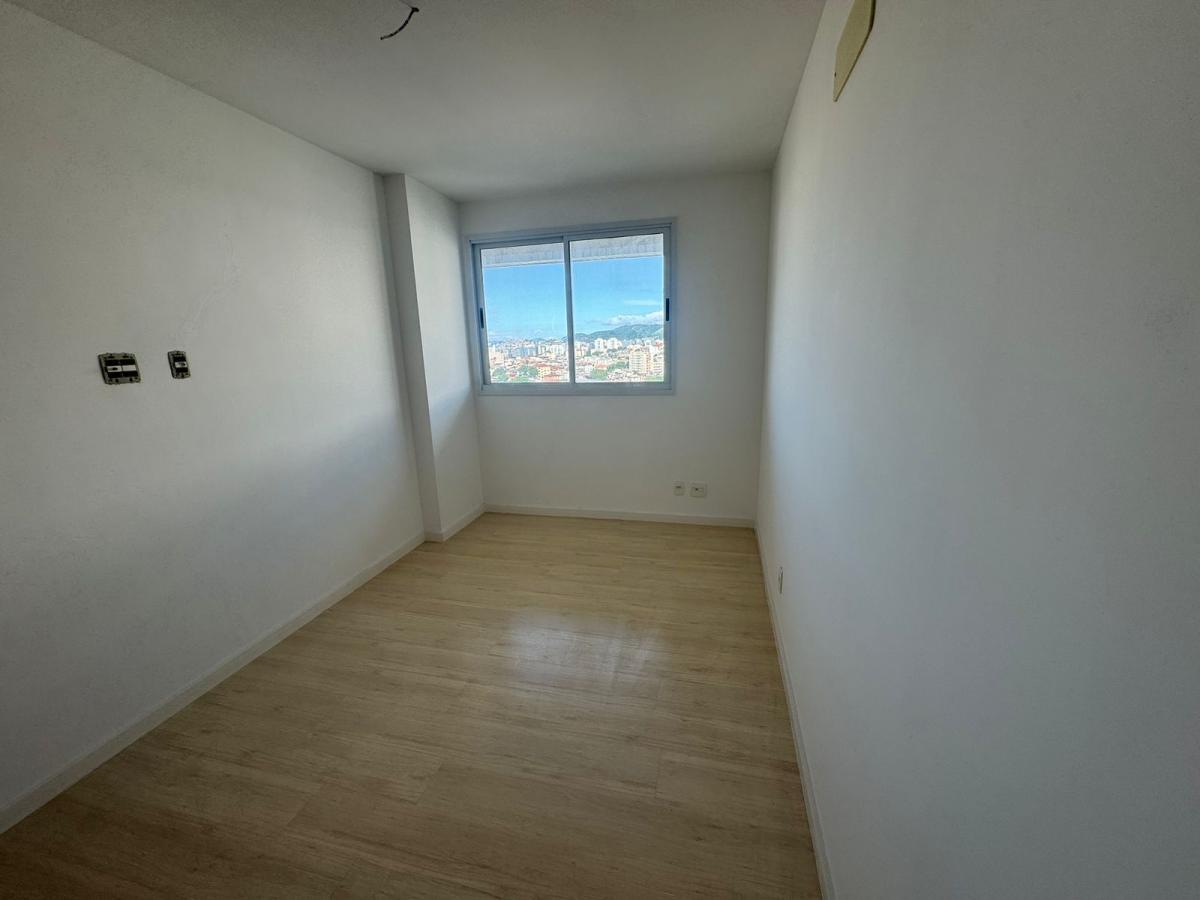 Apartamento à venda com 2 quartos, 60m² - Foto 20