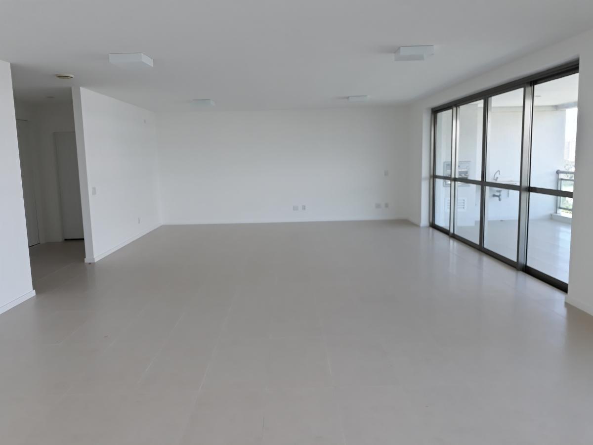 Apartamento à venda com 4 quartos, 376m² - Foto 6