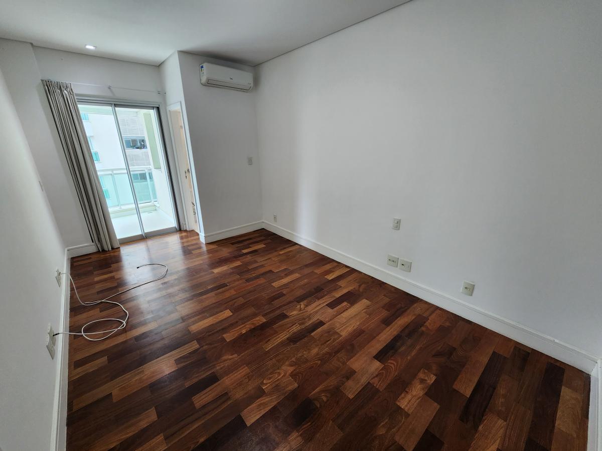 Apartamento à venda com 4 quartos, 298m² - Foto 27