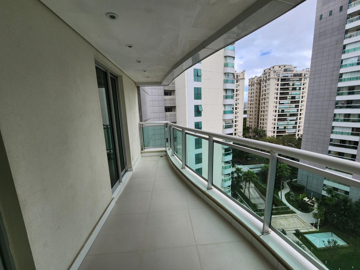 Apartamento à venda com 4 quartos, 298m² - Foto 33