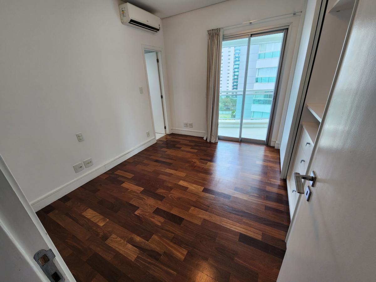 Apartamento à venda com 4 quartos, 298m² - Foto 36