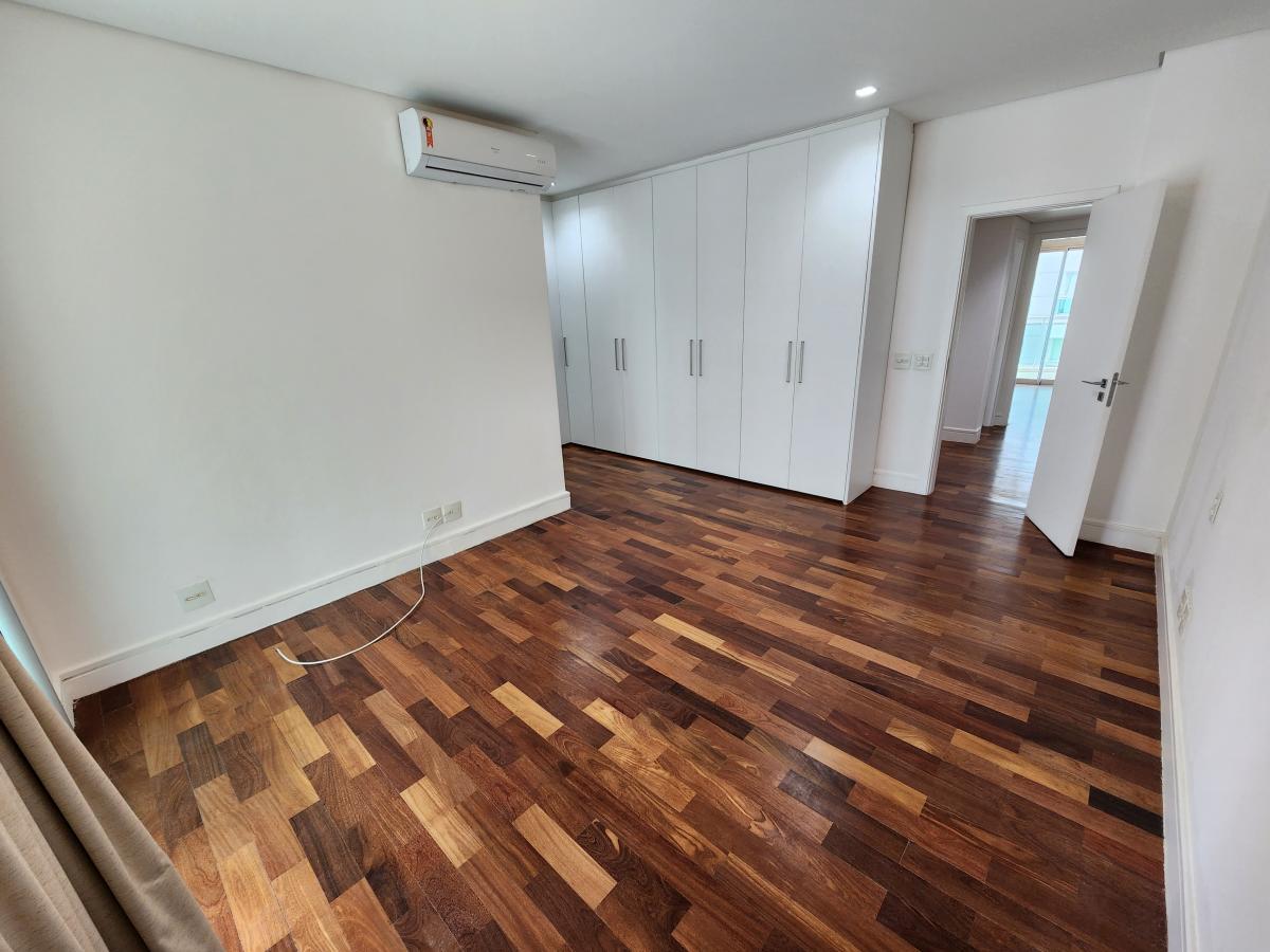 Apartamento à venda com 4 quartos, 298m² - Foto 46