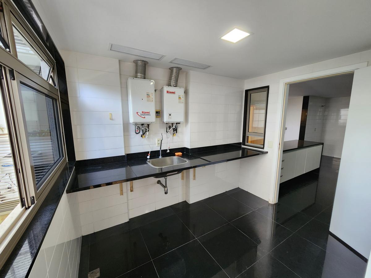 Apartamento à venda com 4 quartos, 366m² - Foto 35