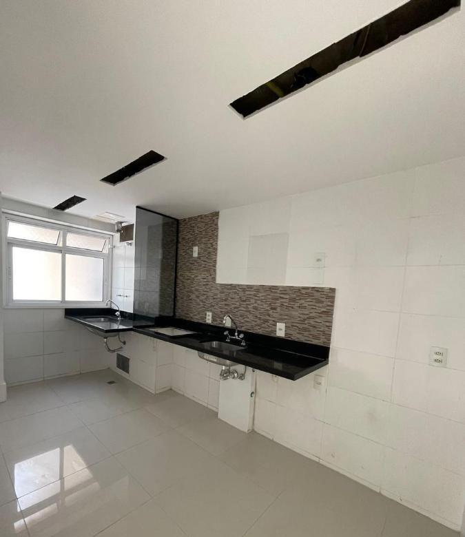 Apartamento à venda com 3 quartos, 94m² - Foto 7