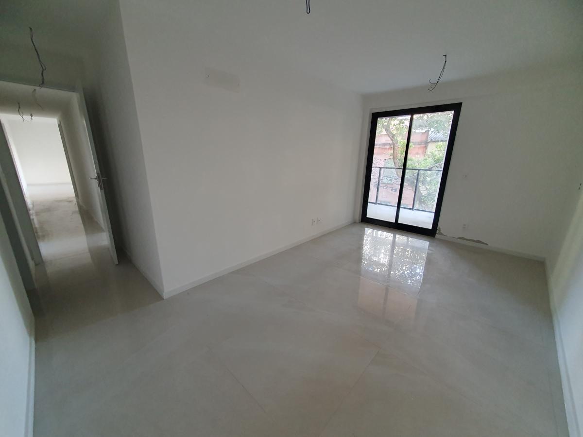 Apartamento à venda com 3 quartos, 133m² - Foto 23