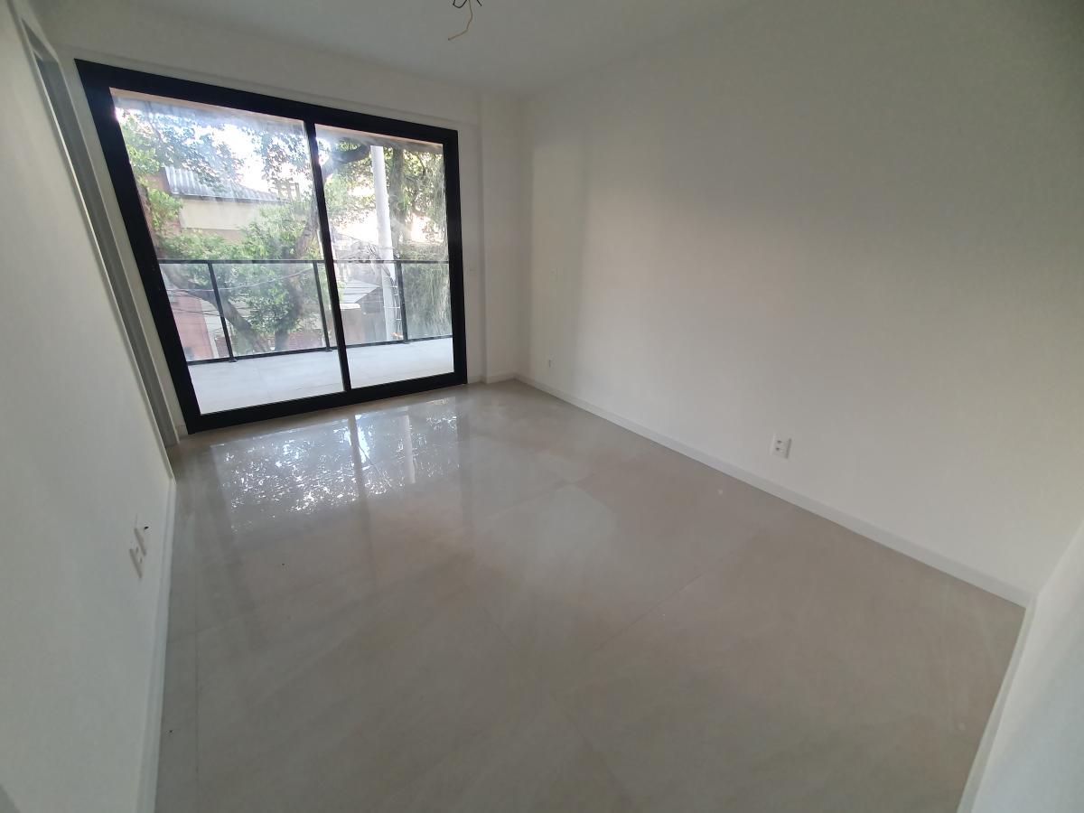 Apartamento à venda com 3 quartos, 133m² - Foto 17