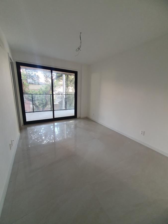 Apartamento à venda com 3 quartos, 133m² - Foto 18