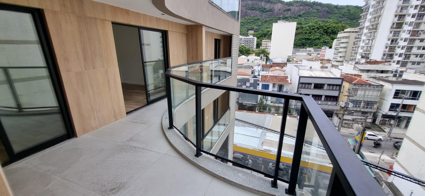 Cobertura à venda com 4 quartos, 213m² - Foto 8