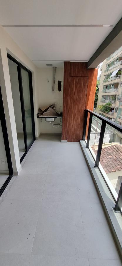 Apartamento à venda com 2 quartos, 60m² - Foto 1