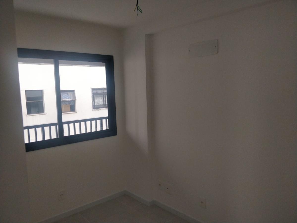 Apartamento à venda com 3 quartos, 110m² - Foto 5