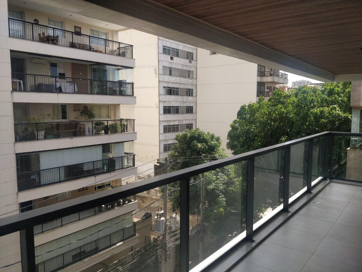 Apartamento à venda com 3 quartos, 110m² - Foto 1