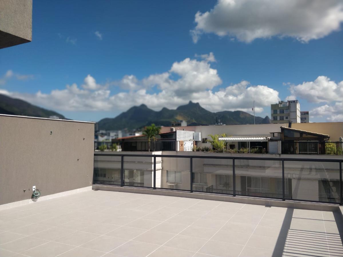 Cobertura à venda com 4 quartos, 221m² - Foto 1