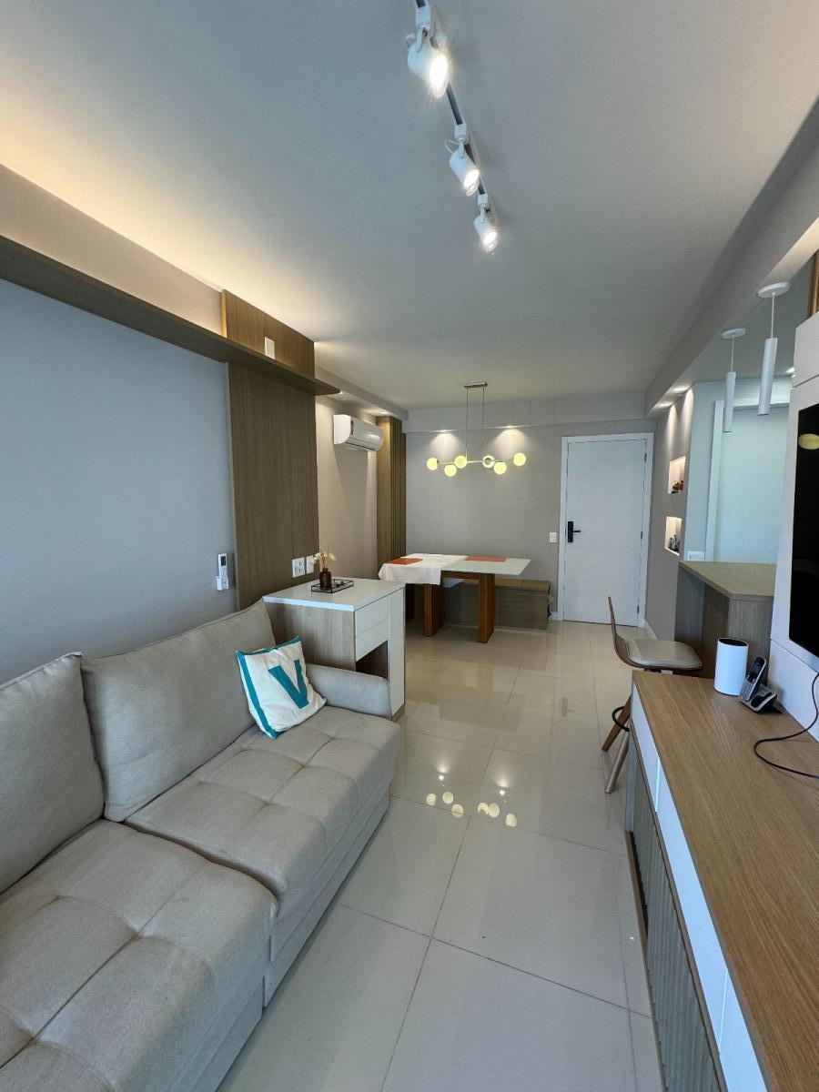 Apartamento à venda com 2 quartos, 72m² - Foto 8