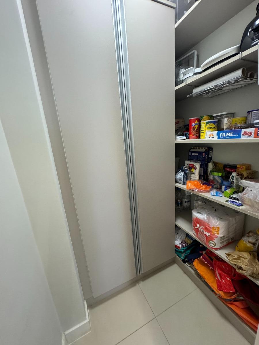 Apartamento à venda com 2 quartos, 72m² - Foto 17