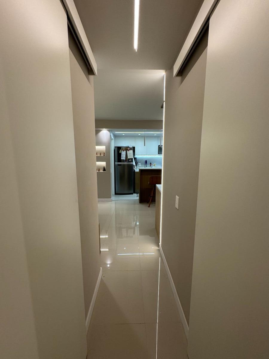 Apartamento à venda com 2 quartos, 72m² - Foto 29