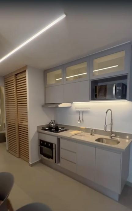 Apartamento à venda com 2 quartos, 78m² - Foto 10