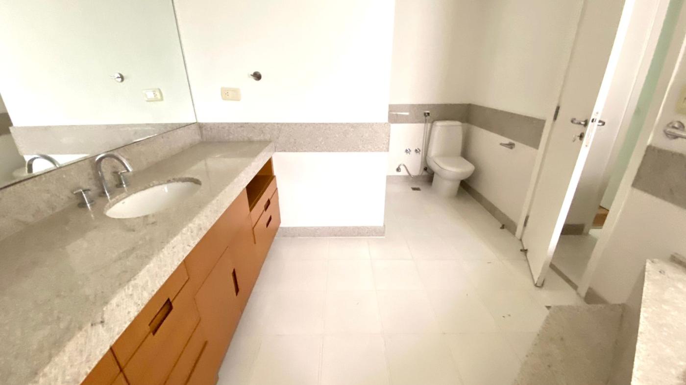 Apartamento à venda com 4 quartos, 307m² - Foto 27