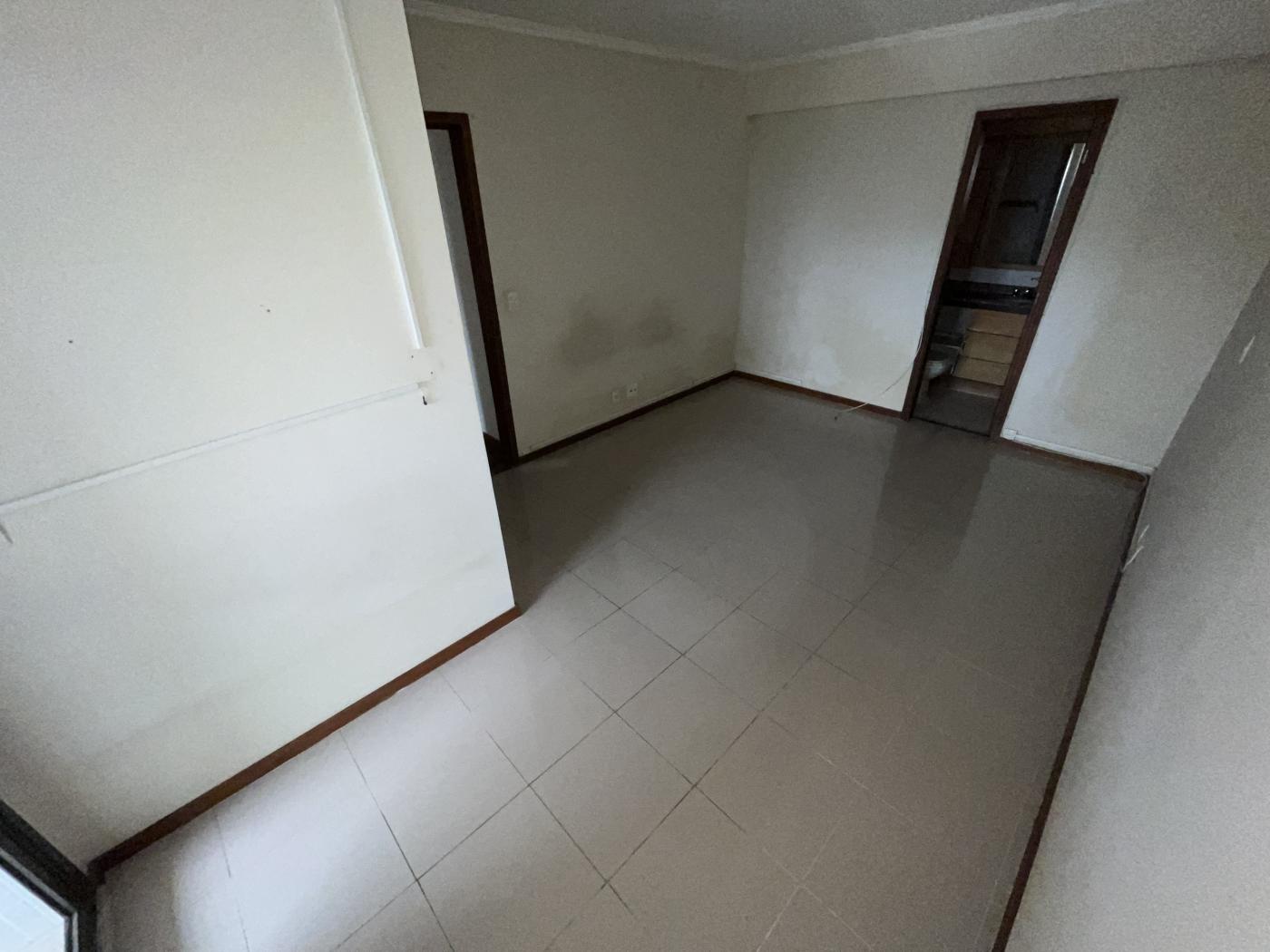 Apartamento à venda com 3 quartos, 116m² - Foto 23