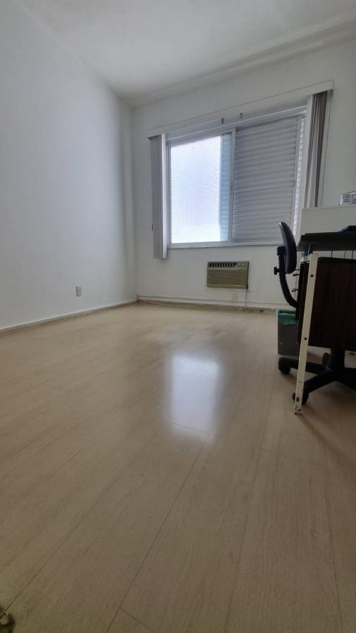 Apartamento à venda com 3 quartos, 160m² - Foto 8